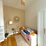 Entier En Plein Coeur Du Centre *